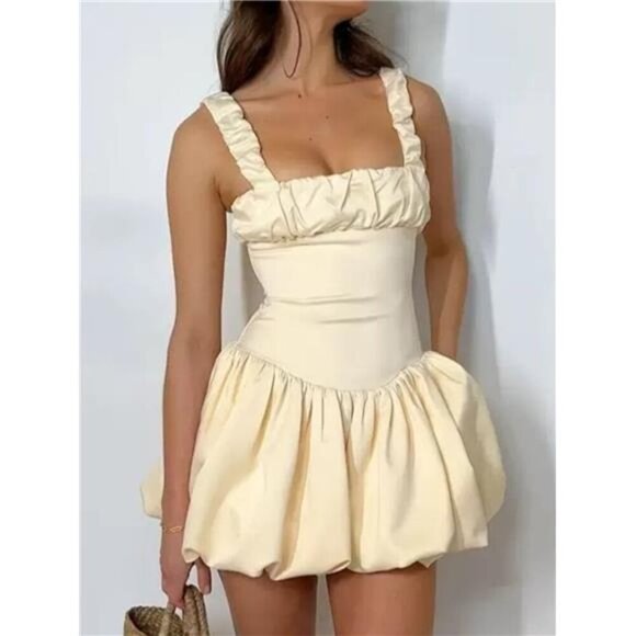 Bubble Hem Mini Dress - Picture 7 of 11